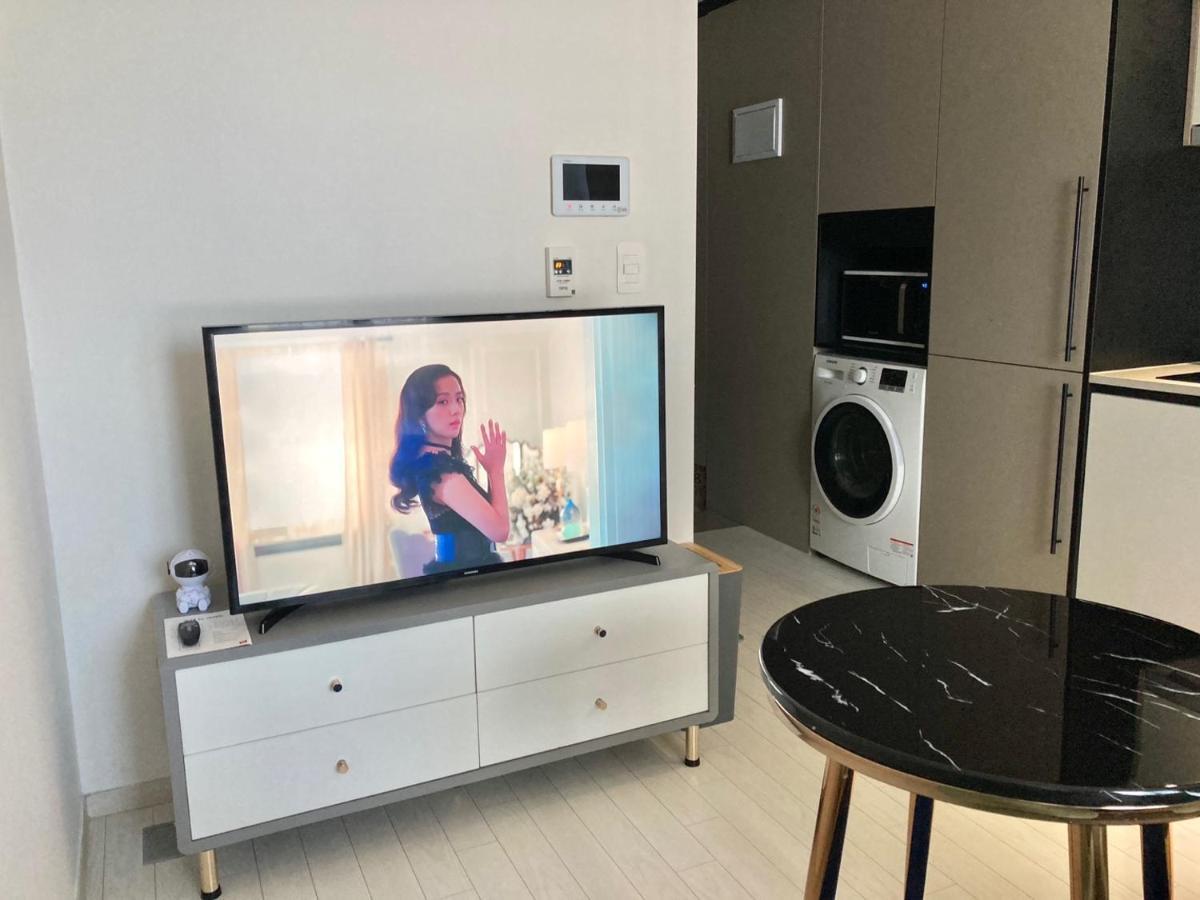 Moon Stay Star Bnb Daegu Exteriör bild