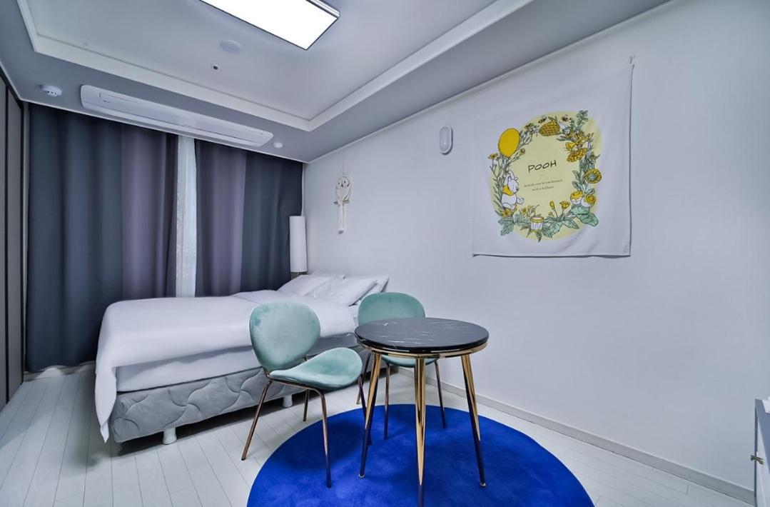 Moon Stay Star Bnb Daegu Exteriör bild