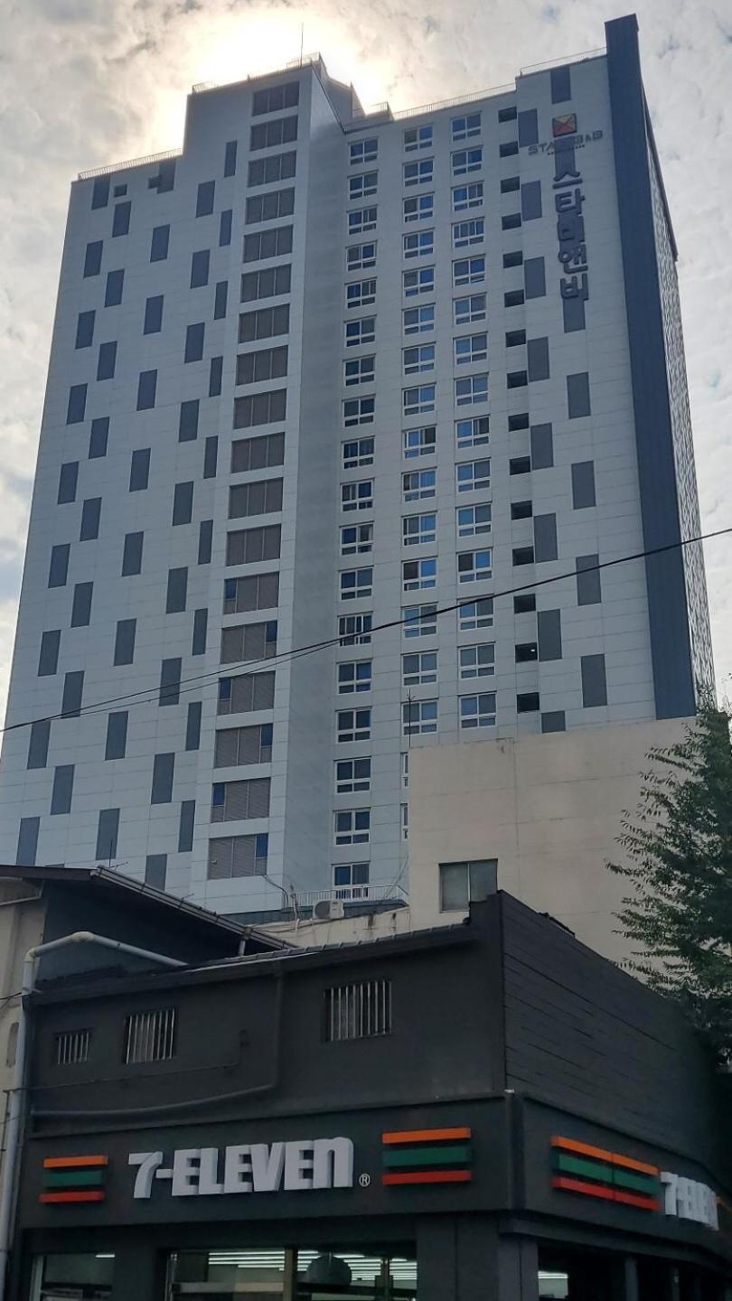 Moon Stay Star Bnb Daegu Exteriör bild